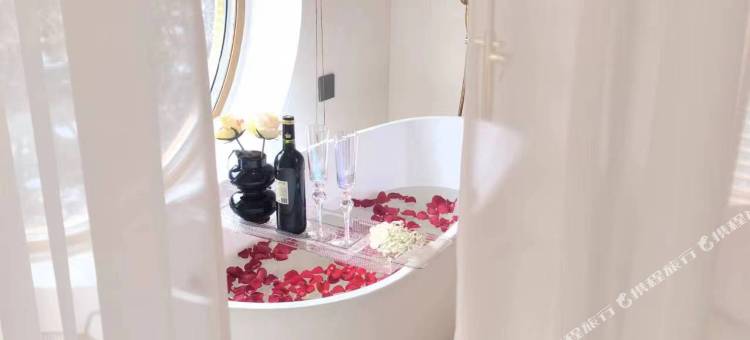 哦莫·OMO印象设计民宿(威海国际浴场火炬八街店)图片