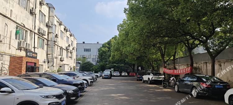 上海温欣旅馆(古浪路地铁站店)图片
