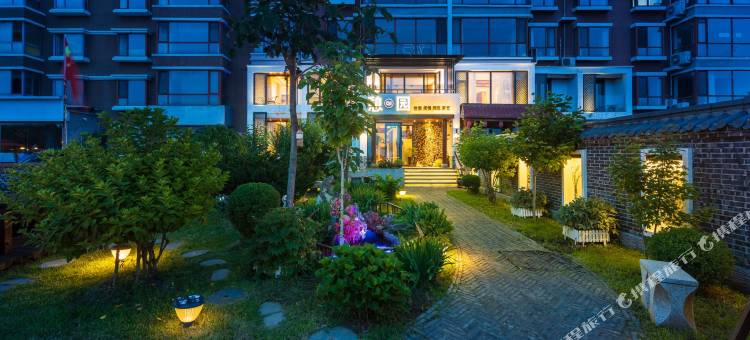 丹东憩园宾馆(鸭绿江断桥店)图片