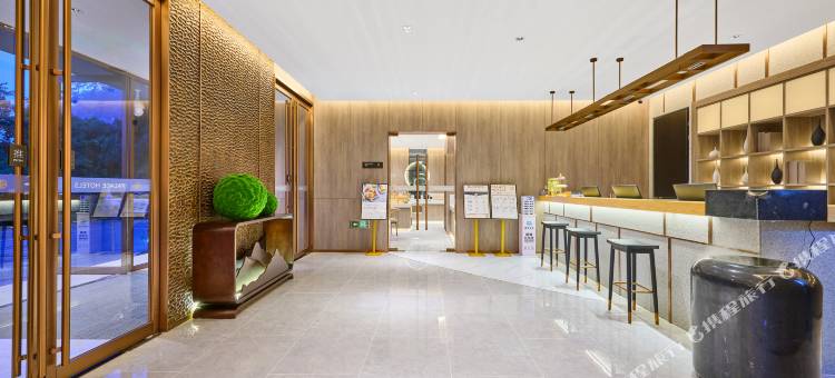 朗丽兹酒店(北京新国展地坛医院店)图片