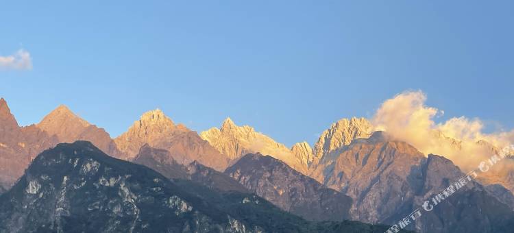 Hill Retreat｜漫徒·半山 Cliff 设计师美宿(虎跳峡景区店)图片