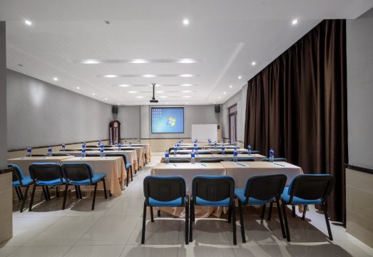 Xishang Hotel (Chengdu Yipin World Yihan Road East Subway Station) Hotel Overview