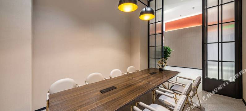 悦致臻品酒店图片