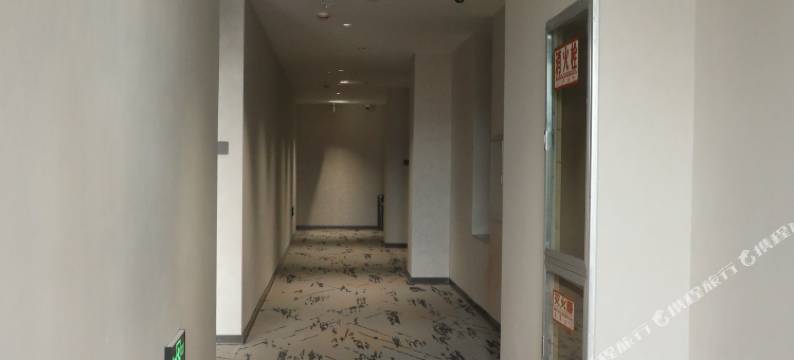 拾月拾电竞酒店图片