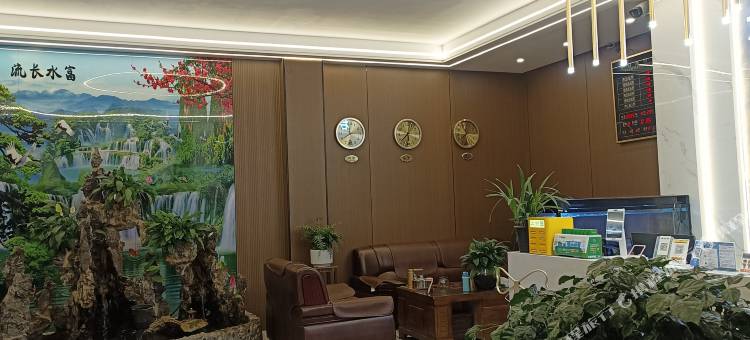 禄劝君客来酒店图片