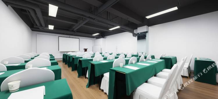 乌鲁木齐天山国际机场丽呈酒店图片