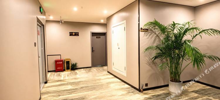 青桔悦然酒店(玉泉河公园店)图片