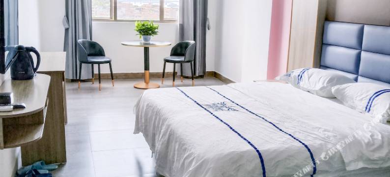 华庭精品公寓图片