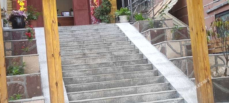 林州国强农家乐(石板岩小镇店)图片