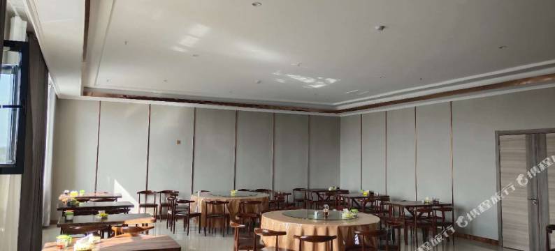 昭苏星途酒店图片