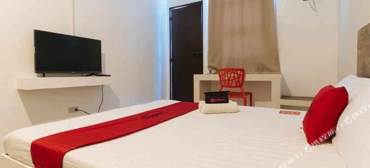 红多兹酒店@戈莱特华盛顿(RedDoorz @ Golite Washington)图片