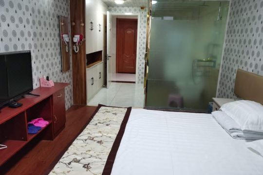 桓台马踏湖汤泉会馆