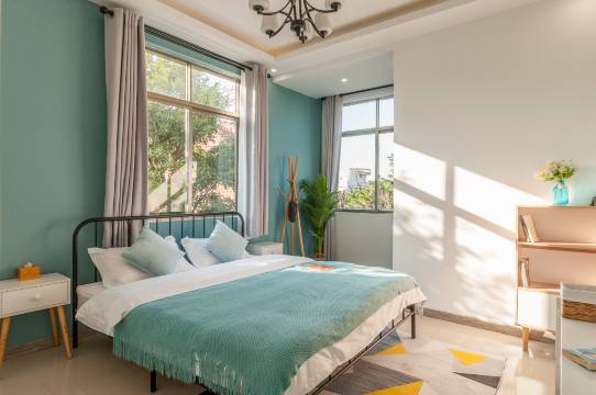 涠洲岛顾里海景民宿(五彩滩店)