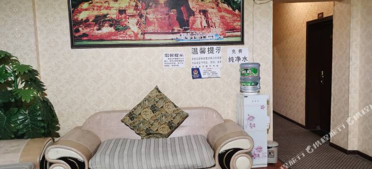 乐山顺兴商务酒店(嘉兴路美食街店)图片