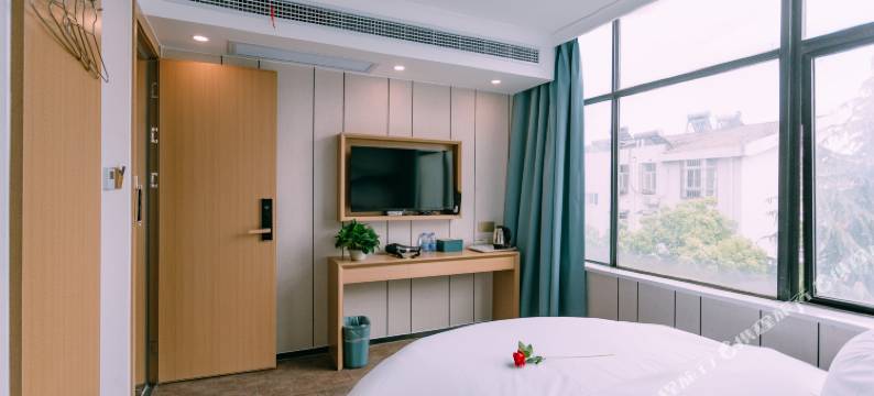 清沐酒店(马鞍山雨山西路华润苏果店)图片