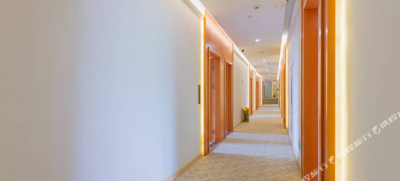 天陆优选酒店(兰州新区中川机场店)图片