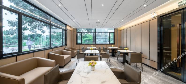 琅景酒店(深圳大仟里坪洲地铁站店)图片