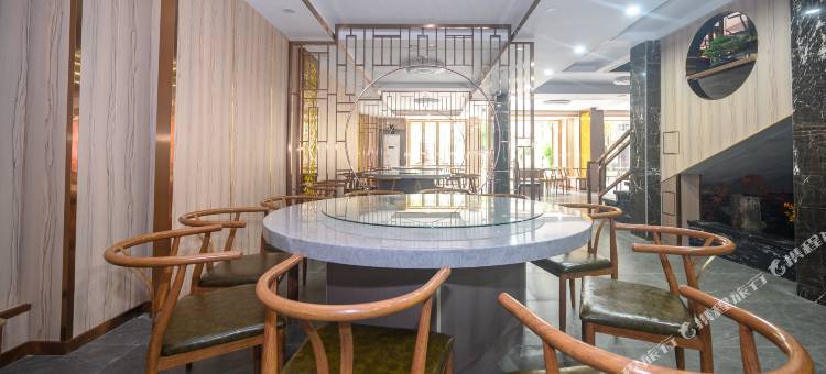 南充唯朵江景酒店图片