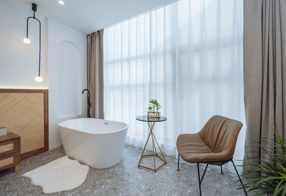 Shanghai Xinju Fengshe B&B Hotel Overview