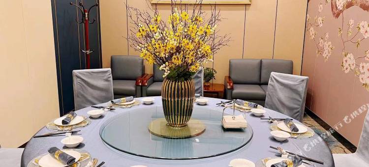 金轮宾馆(兰州火车站环球中心店)图片