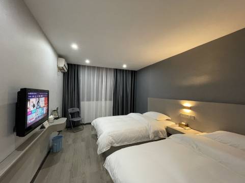 陆川百汇商务宾馆(人民医院店)