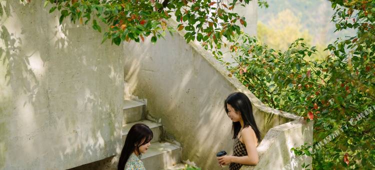 草塗·温泉建筑美宿(桐庐店)图片