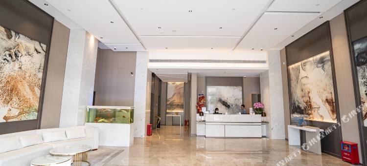 廉江云上春晖酒店图片