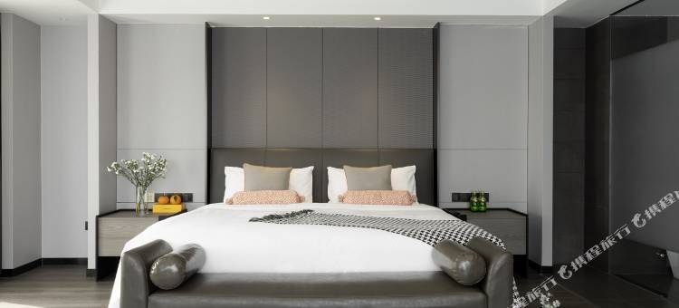 豪泽酒店HOLZ HOTEL(沈阳体育学院国际会展中心店)图片