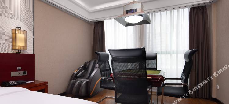 柏曼酒店(枝江国贸七星广场店)图片