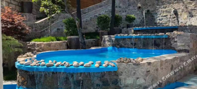 井陉右见果然民宿图片