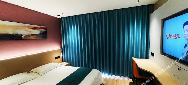 蜂巢酒店(乌鲁木齐新疆农业大学店)图片