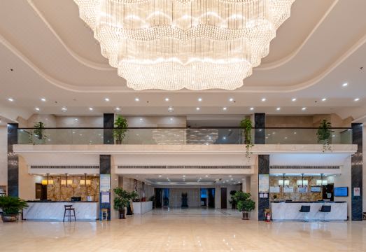 Green Harbour Banquet Hotel, Yingshang County Hotel Overview