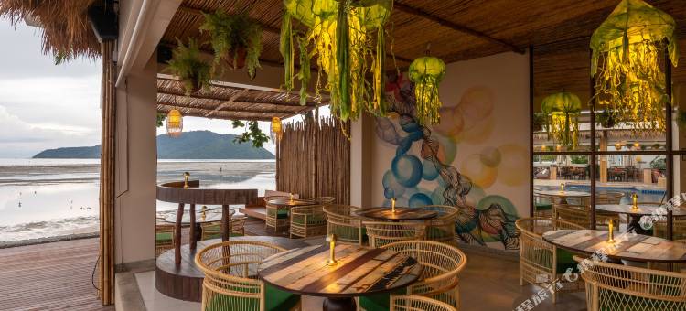 普吉岛拉威塞丽娜宁静酒店(Selina Serenity Rawai Phuket)图片
