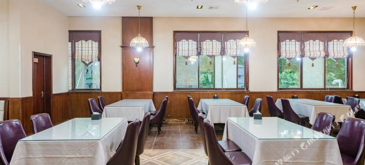 洛阳星际酒店(偃师区体育场偃师站店)图片