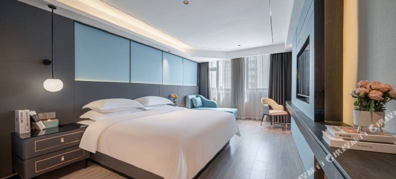 多曼·青悦酒店(南宁火车站明秀路地铁站店)图片