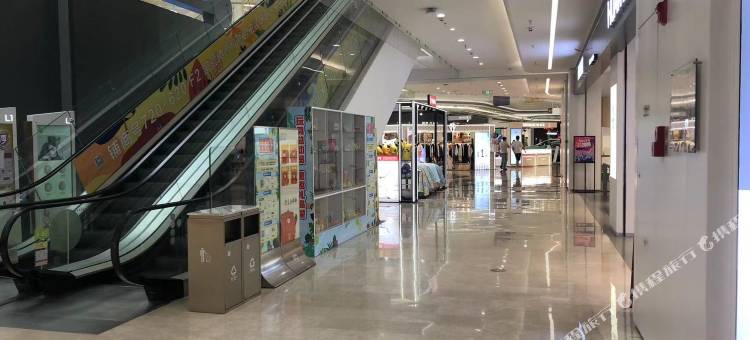 现代轻奢公寓(天奕国际广场店)图片