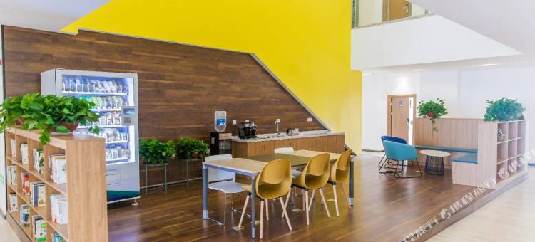 筑悦家LOFT酒店(大学城安泰国际广场店)图片