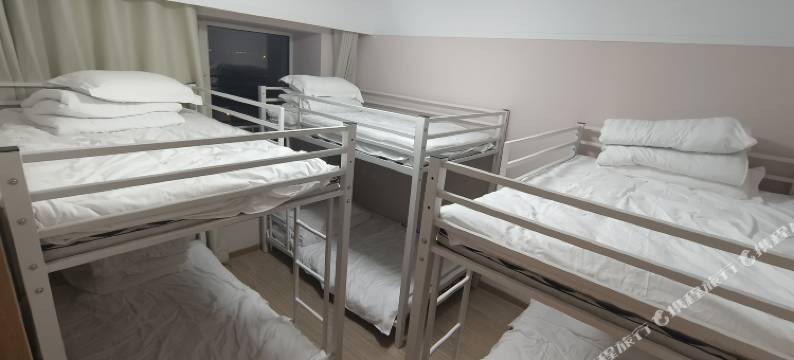 雄安亚多青年旅社图片