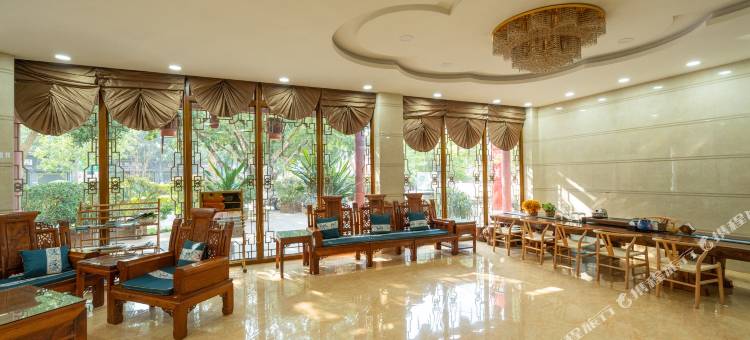 镇沅龍瑞酒店(火把广场店)图片