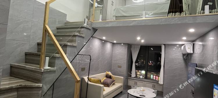 浅遇·Loft公寓(青山湖万达广场李巷地铁站店)图片