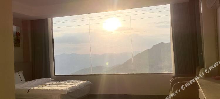 禄劝安鑫酒店图片