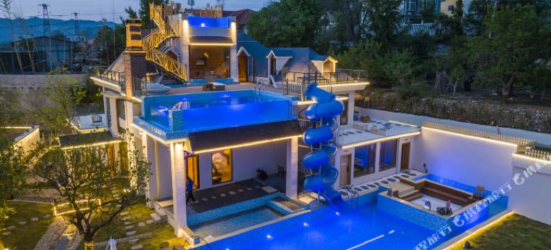 向云端南山小院图片