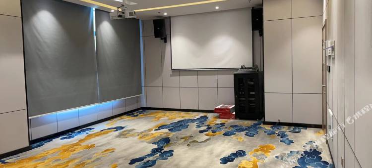 拉日大酒店图片