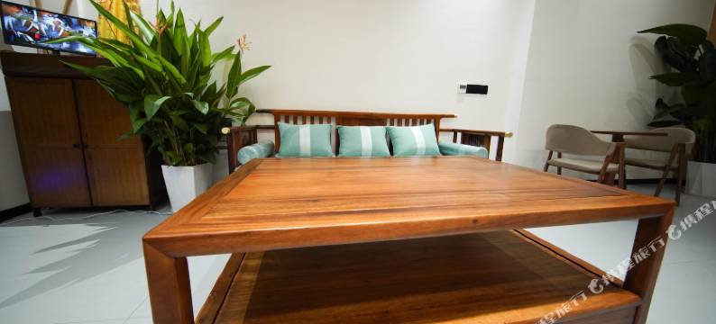 荔波柒间·江景民宿图片