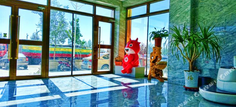 茶卡索隆阁酒店图片