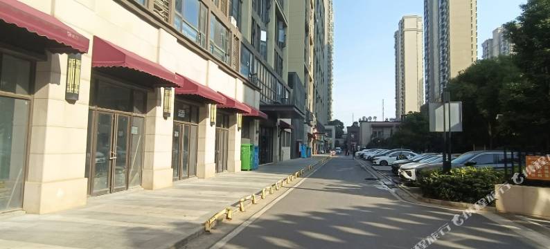 银海美宿精品公寓(南昌西站礼庄山地铁站店)图片