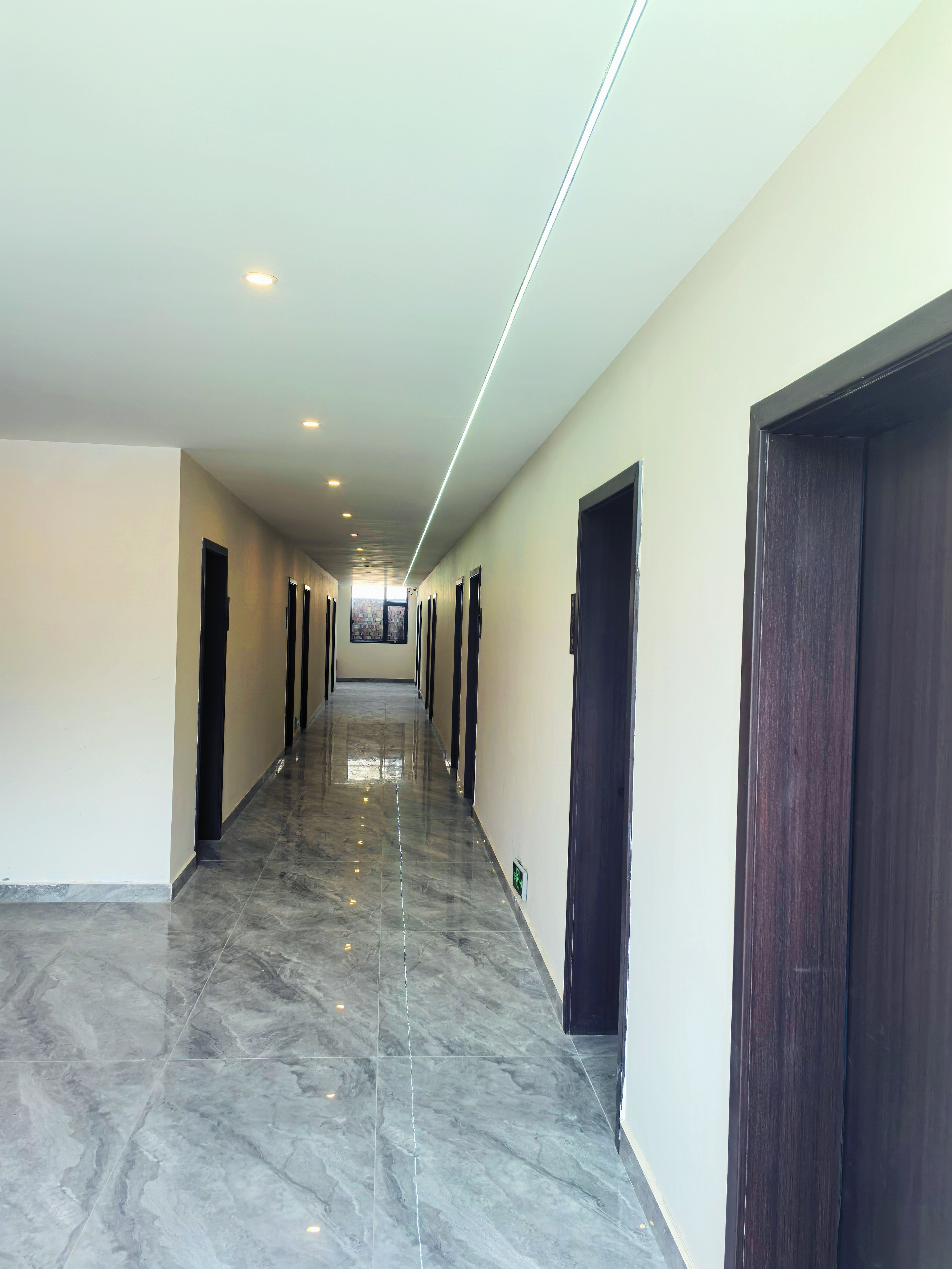 Runze Hotel Over view