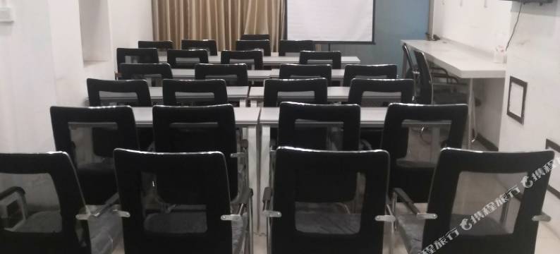 天津逸佳假日酒店(刘园地铁站店)图片