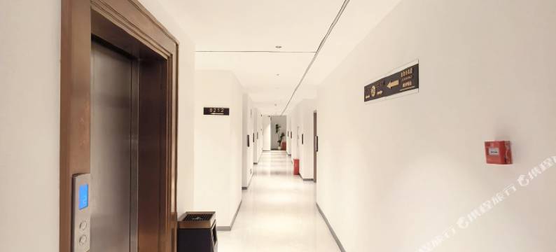 安龙县友佳智能酒店图片