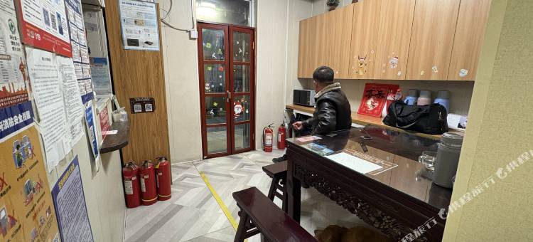 南京豪杰居旅社(中山南路店)图片